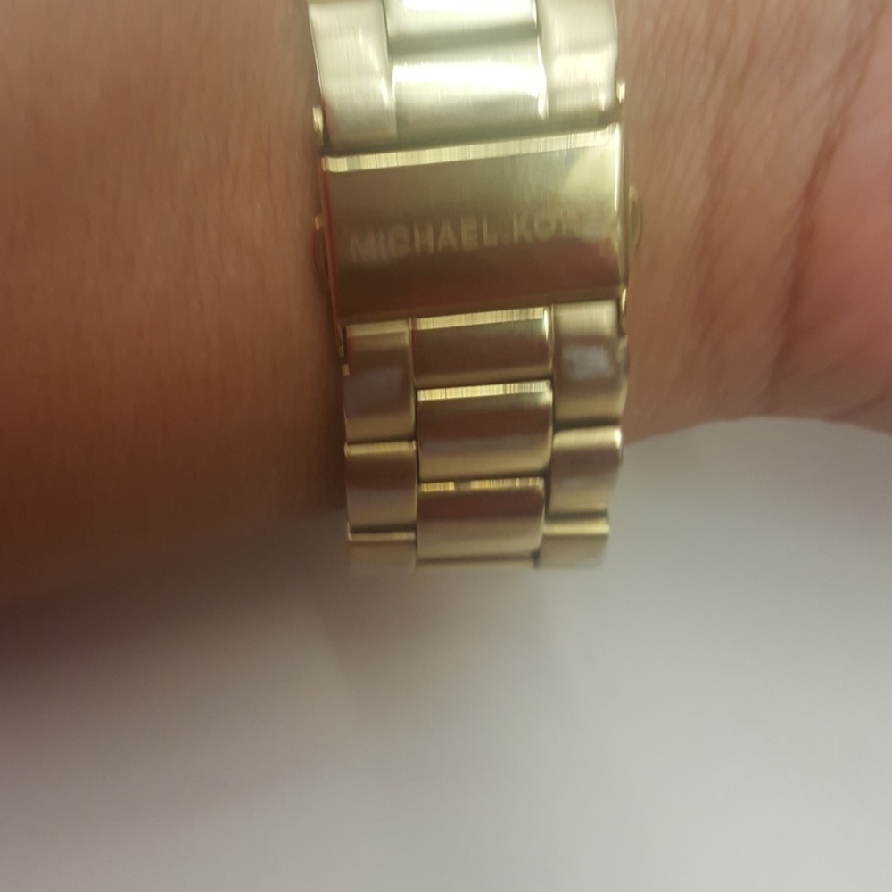 Michale Kors watch/Unisex - Picture 2 of 4